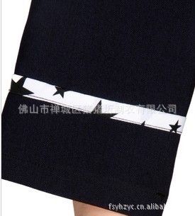 佛山市禪城區(qū)豬豬圻制衣 專業(yè)打造各類高檔職業(yè)裝