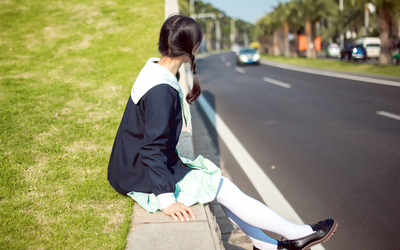 青春定格 雙馬尾少女學(xué)生制服的清新邂逅